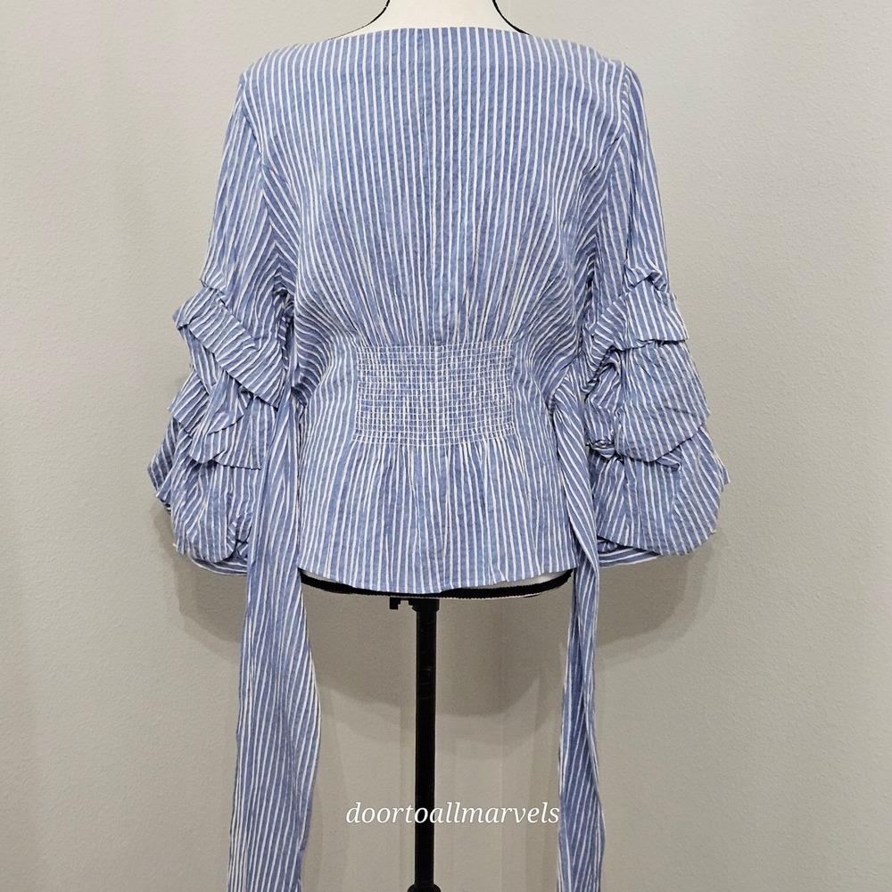 WHBM Seersucker Blouse Statement Ruffle Sleeve Smocked Waist Coastal sz 12 NWT - Picture 7 of 16